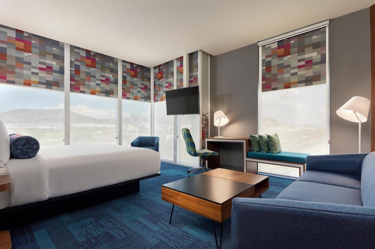Aloft Queretaro Hotell El Salitre Eksteriør bilde
